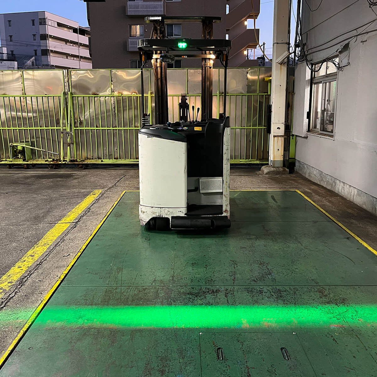 フォークリフト用 ラインライト TE-10 LH200G 緑色